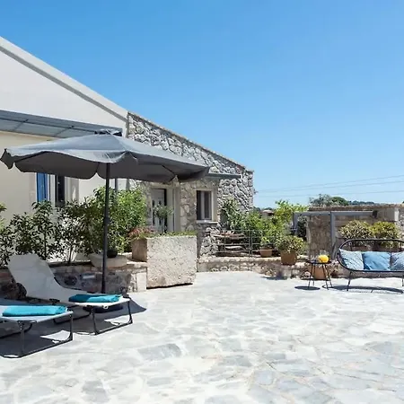 Iliopetra - Corfu Private Pool Retreats בית נופש *